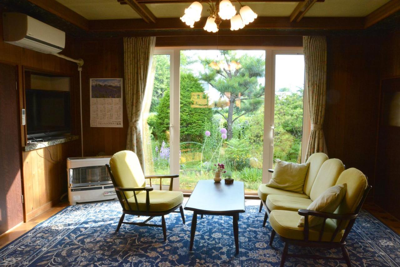 鹿家 Furano Dear House Villa Bagian luar foto